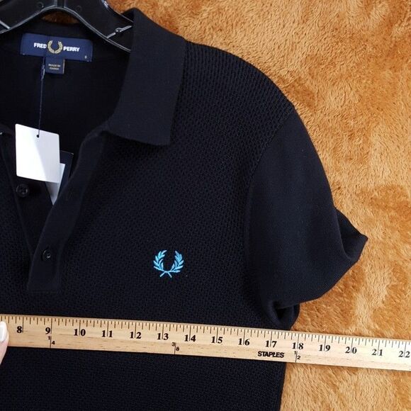 FRED PERRY Polo Shirt Mens Small Black Textured Knit Front Logo Preppy Golf $160 - Picture 8 of 10